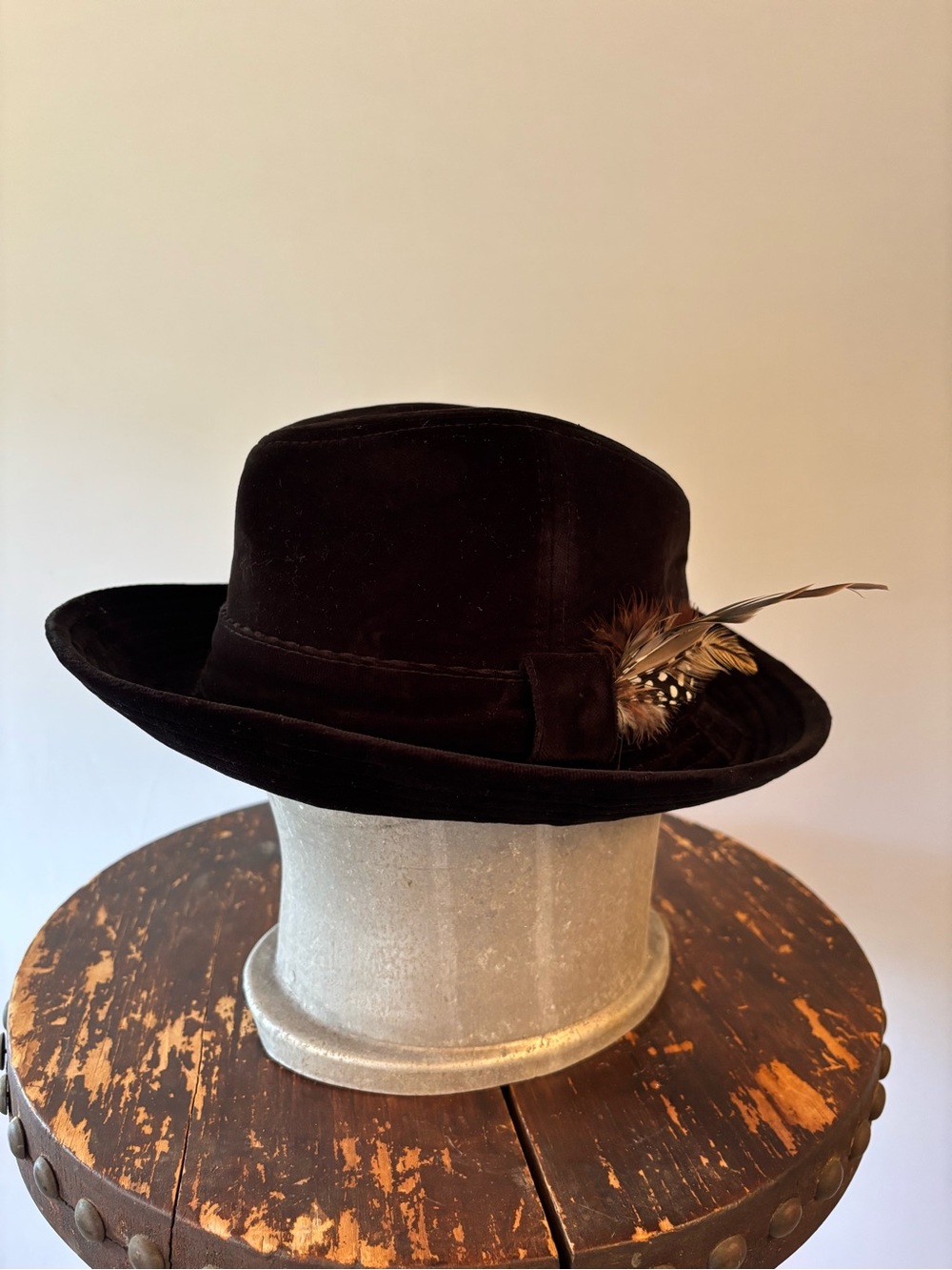 Ralph Lauren Vintage Black Velvet Fedora bucket hat. Never worn w/tag. 71/8-71/4